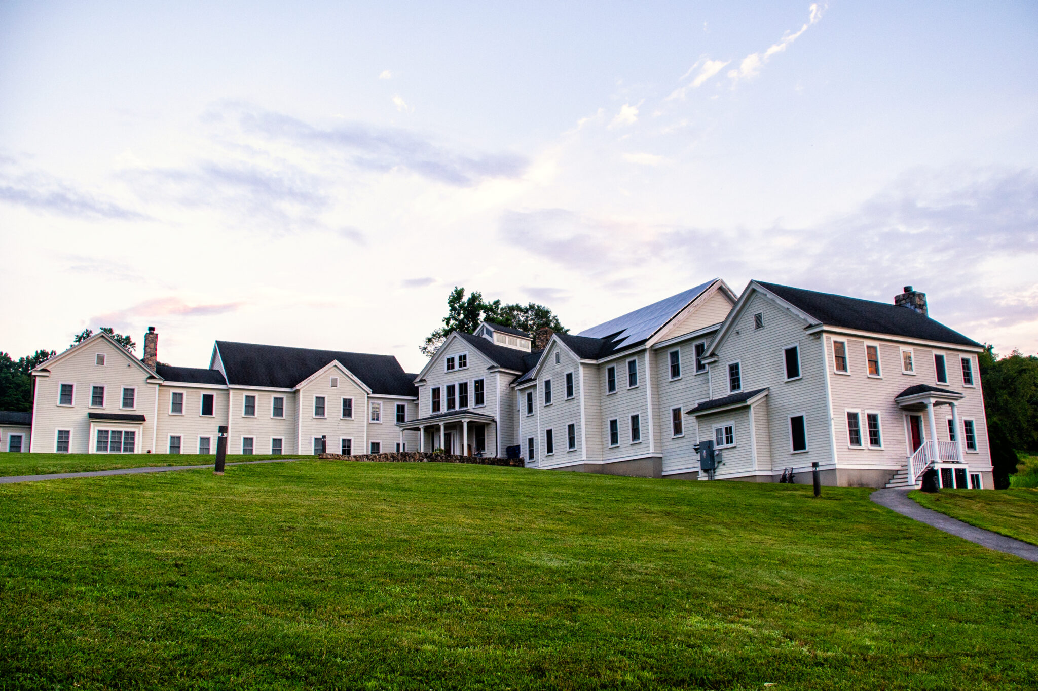 Gilder Dormitory | Modern Campus Housing - South Kent School